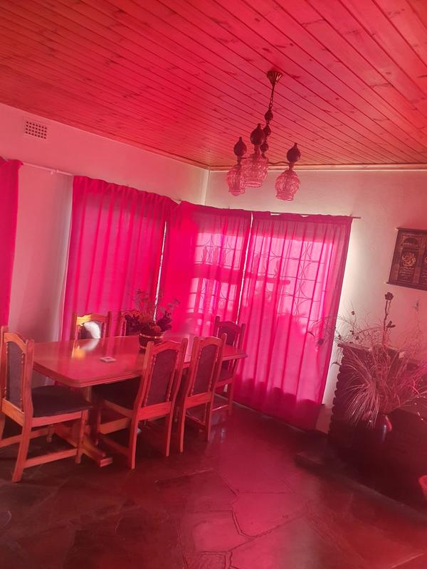 4 Bedroom Property for Sale in Rosedale Western Cape